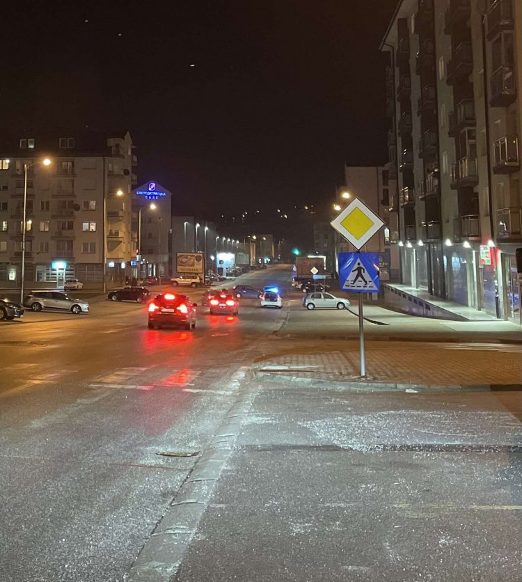 Pale: Saobraćajna nezgoda u Ulici Nikole Tesle