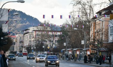 Pripreme za Dan Republike Srpske: Hiljadu zastava vijori se ulicama Banje Luke