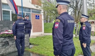 Policijska uprava Istočno Sarajevo odala počast poginulim pripadnicima policije