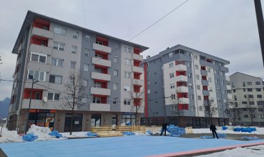 Klizalište na Studentskom trgu izazvalo burne reakcije: Paljani se pitaju šta im opština zaista nudi